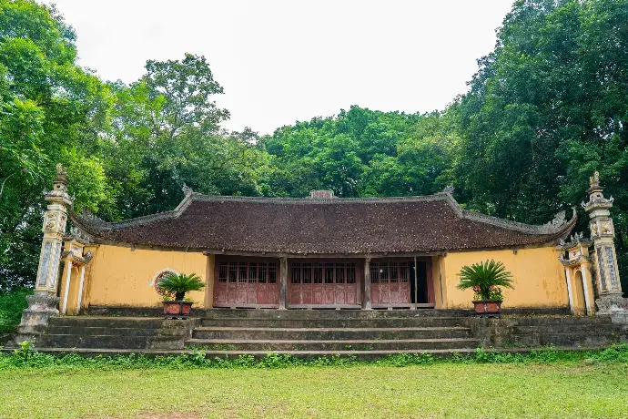 Đình đền chùa hả